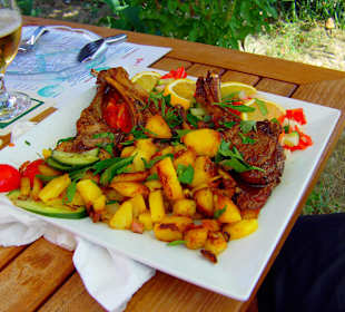 Lammsteak mit Bratkartoffeln-köstlich