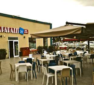 Paparazzi Clubhouse 29 auf Manoel Island
