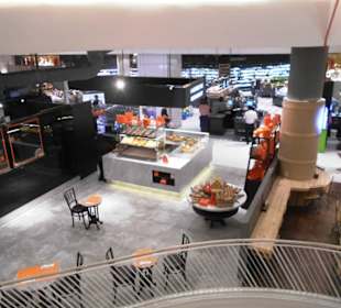 Blúport Hua Hin Resort Mall