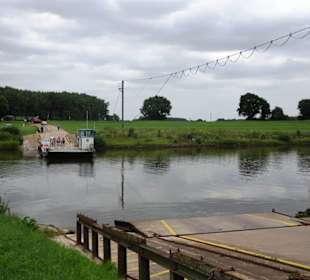 Die Fähre und ihr Hochseil