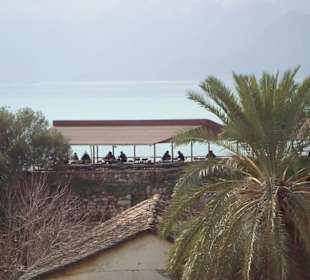 Blick auf die Teeterrasse