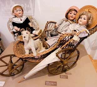Verschiedene Puppen
