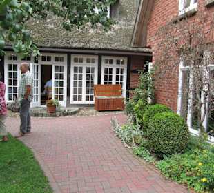 Sicht vom  Eingang Gartenbereich