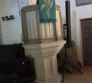 Sankt Blasius Kirche Holzelfingen