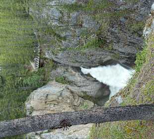 Sunwapta Falls