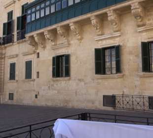 St. George’s Square