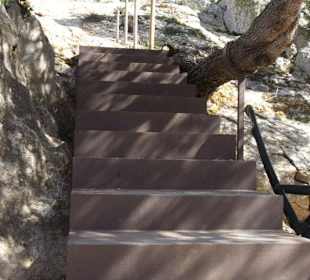 Diese Metalltreppe geht es hoch