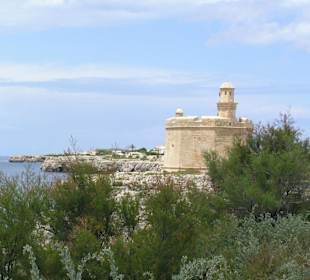 Promenadą w stronę portu