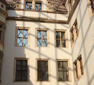 Überdachter Schlosshof
