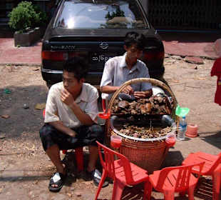 Warten auf Kundschaft