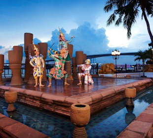 Riverside Terrace