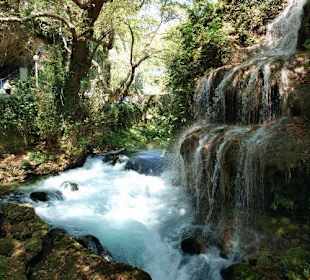 Kleiner Wasserfall