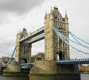 Tower Bridge Impression