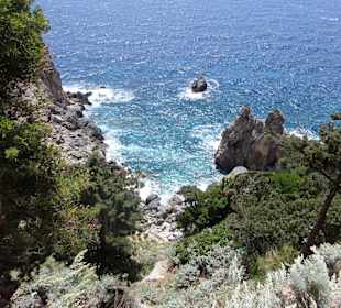 Bergdorf Lakones, Blick aufs Meer