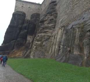 Weg von der Festung