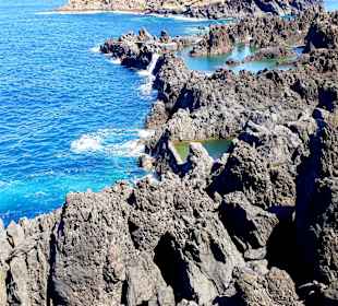 Ausblick von der Promenade Porto Moniz
