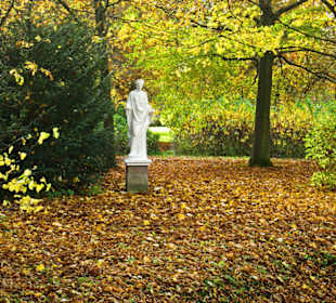 Парк Замка Ойтин.Золотая осень.