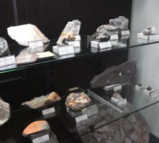 Museum für Mineralien und Mathematik