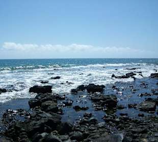 Die gegenüberseite der Badebucht