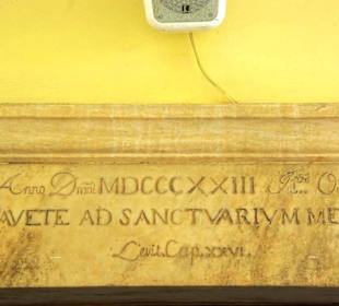 Santorin selbst im Bild Landschaft, Stadt