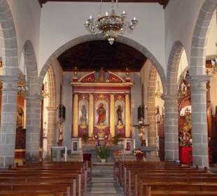 In der Kirche von Bartolome