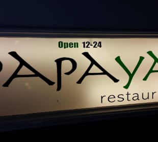 Papaya z zewnątrz