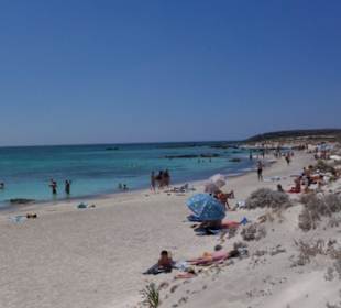 Strand der vorgelagerten kleinen Insel