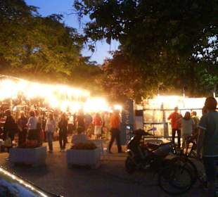 Einkaufsmöglichkeiten in der Nähe