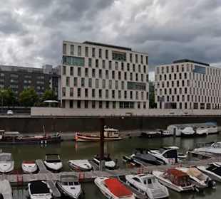 Rheinpromenade Köln