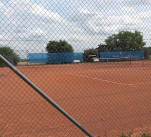 Tennisplatz Kuppingen 