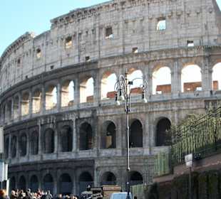 2. Blick aufs Colosseum.