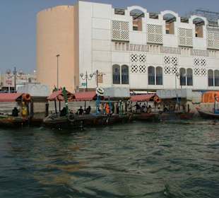 Fahrt über den Creek