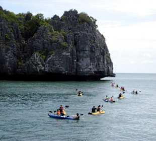 Kajakfahren in Ang Thong