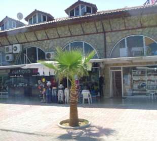 Einkaufsbazar unweit vom Hotel