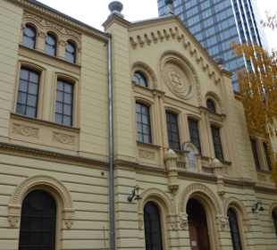 Die Nożyk Synagoge (Synagoga Nożyków) 