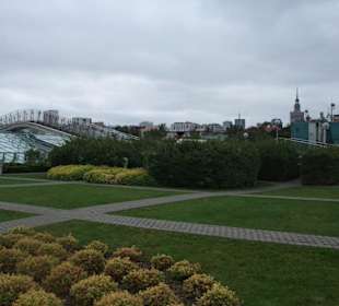 Ogród Biblioteki Uniwersytetu Warszawskiego