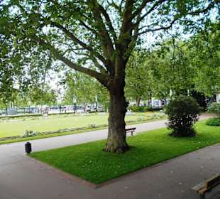 Park vor dem Rathaus Le Havre