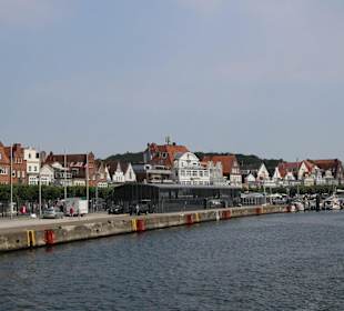 Die Trave an der Vorderreihe von Travemünde