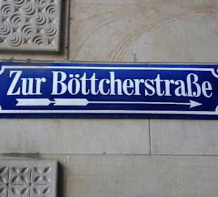 Wegweiser am Markt zur Böttcherstraße