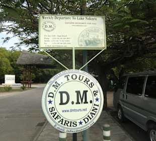 Hinweisschild an der Straße