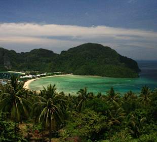 Viewpoint Tonsai Bay