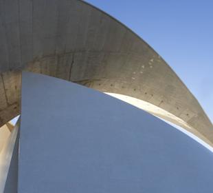 Auditorio de Tenerife - verschlungen-locker-leicht