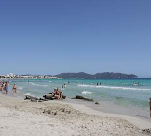 Weitläufiger Strand
