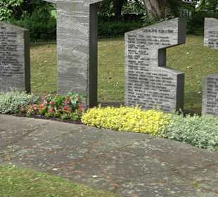Kriegerdenkmal auf dem Alten Friedhof in Sulz am N