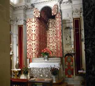 Kathedrale Santa Maria delle Colonne