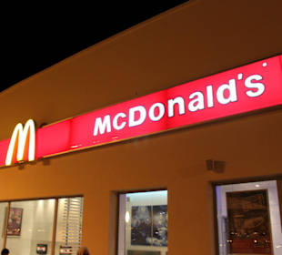 Mc Donald´s in der Senzo Mall