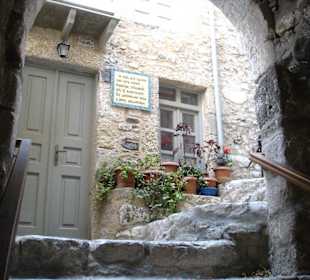 132 Stufen zum Kloster