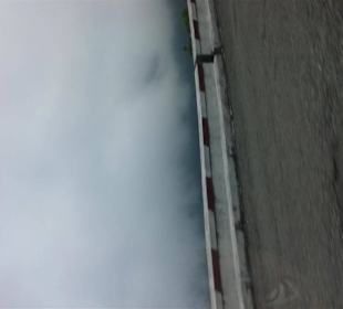 Fahrt über den Wolkenpass