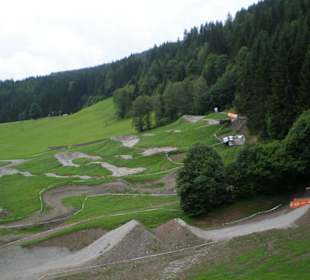 Blick von der Gondel auf den Bikepark