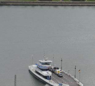 Die Autofähre Bingen-Rüdesheim